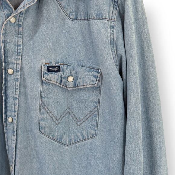 Wrangler 90s VTG Distressed Pearl Snap Denim Shirt Mens L Western Long Sleeve - Picture 4 of 16